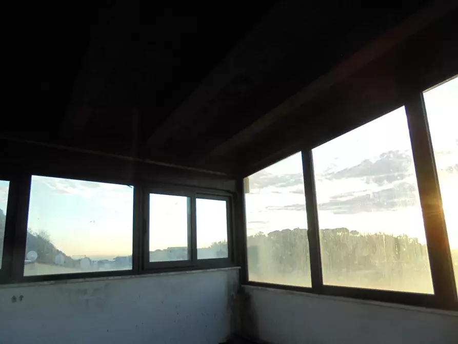 Immagine 14 di Appartamento in vendita  a Massa