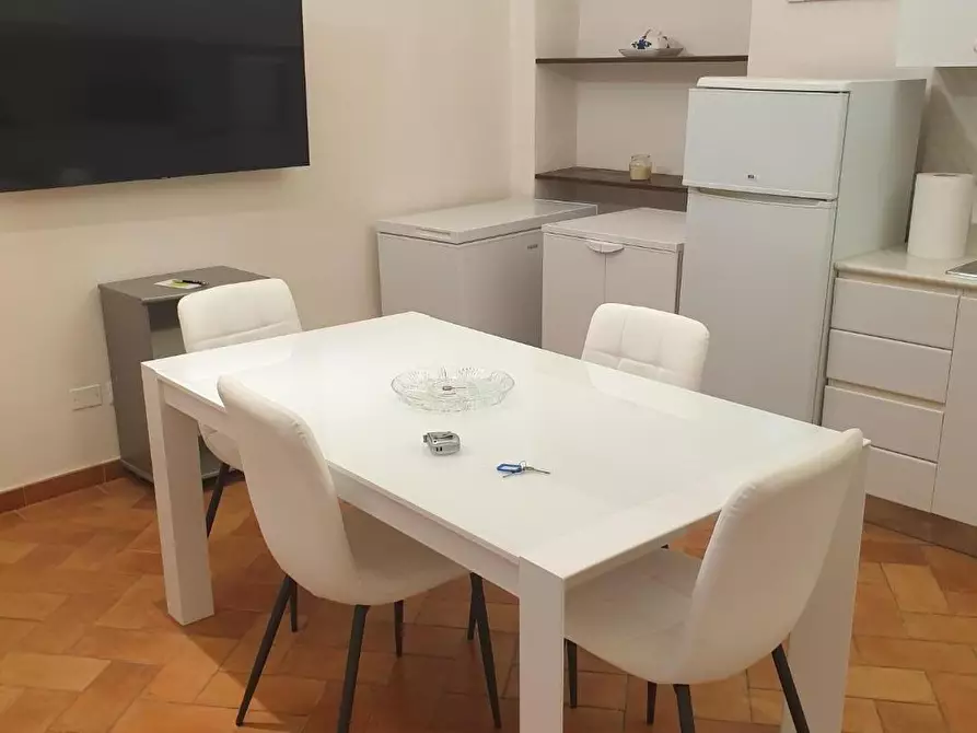 Immagine 17 di Appartamento in affitto  a Peccioli