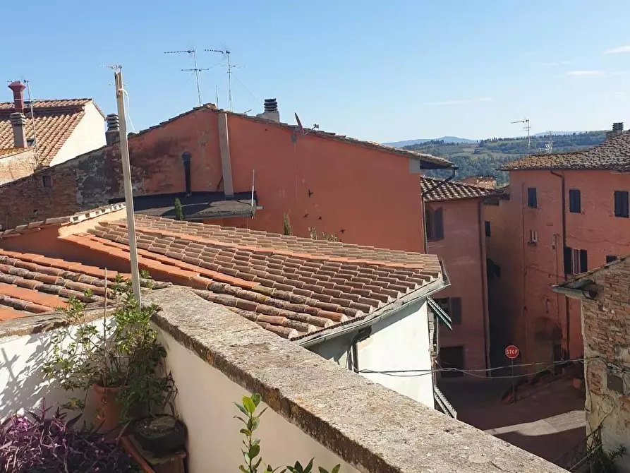 Immagine 27 di Appartamento in affitto  a Peccioli