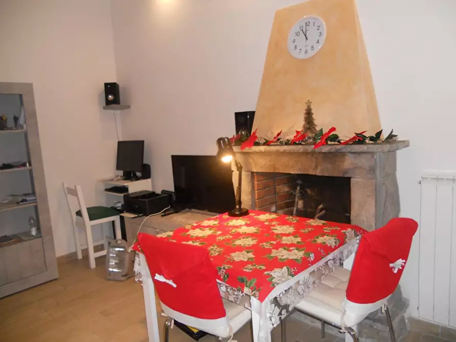 Immagine 3 di Villetta a schiera in vendita  a Viareggio