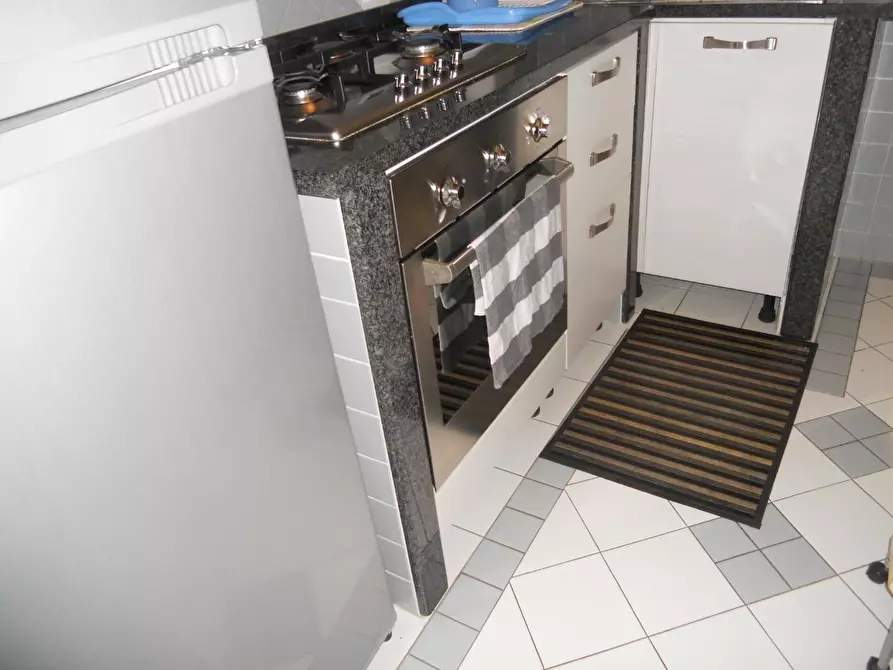 Immagine 5 di Villetta a schiera in vendita  a Viareggio