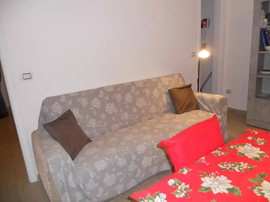 Immagine 4 di Villetta a schiera in vendita  a Viareggio