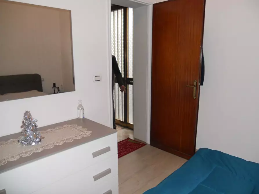 Immagine 8 di Villetta a schiera in vendita  a Viareggio