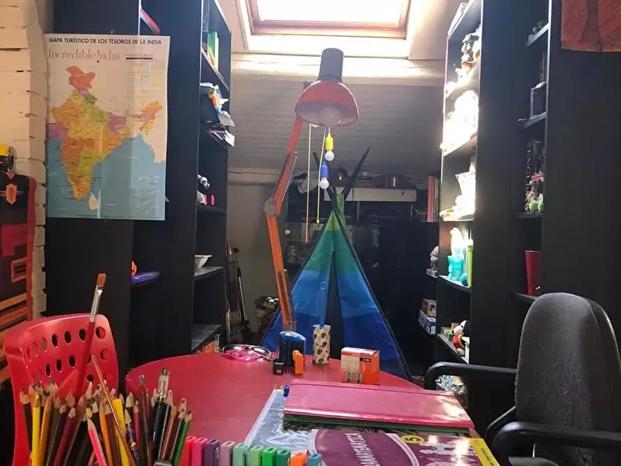 Immagine 37 di Villa in vendita  a Cascina