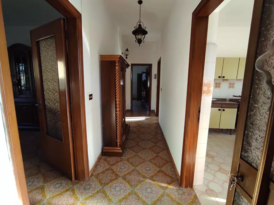 Immagine 21 di Casa bifamiliare in vendita  a Ortonovo