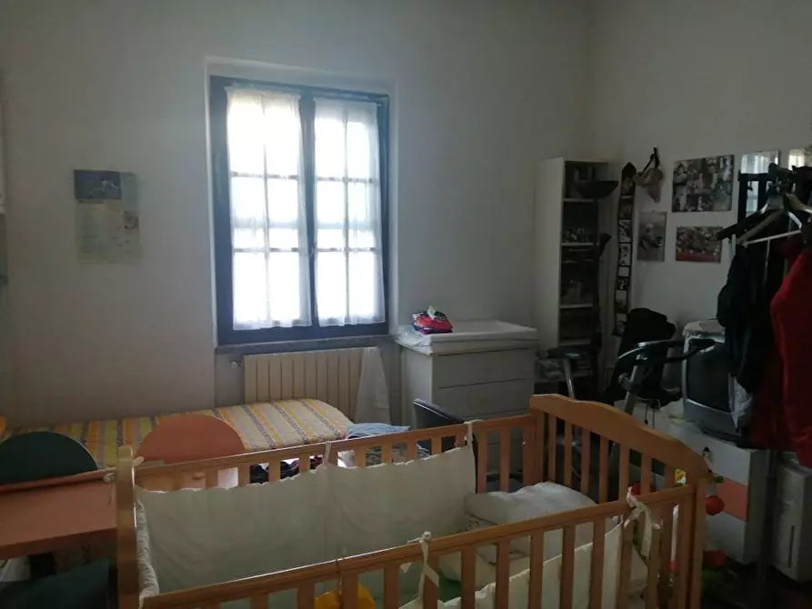Immagine 5 di Casa semindipendente in vendita  a Carrara