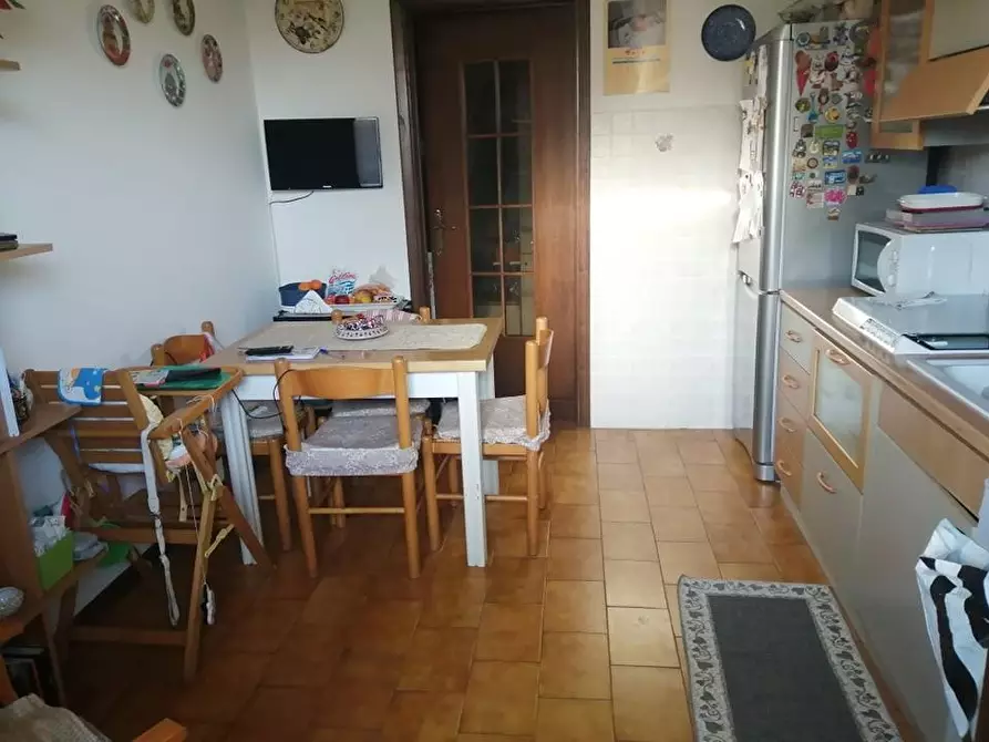 Immagine 3 di Casa semindipendente in vendita  a Carrara