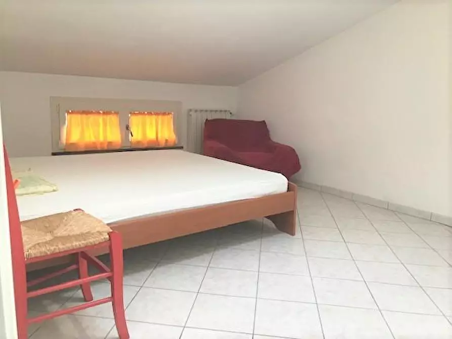 Immagine 11 di Mansarda in vendita  a Pisa