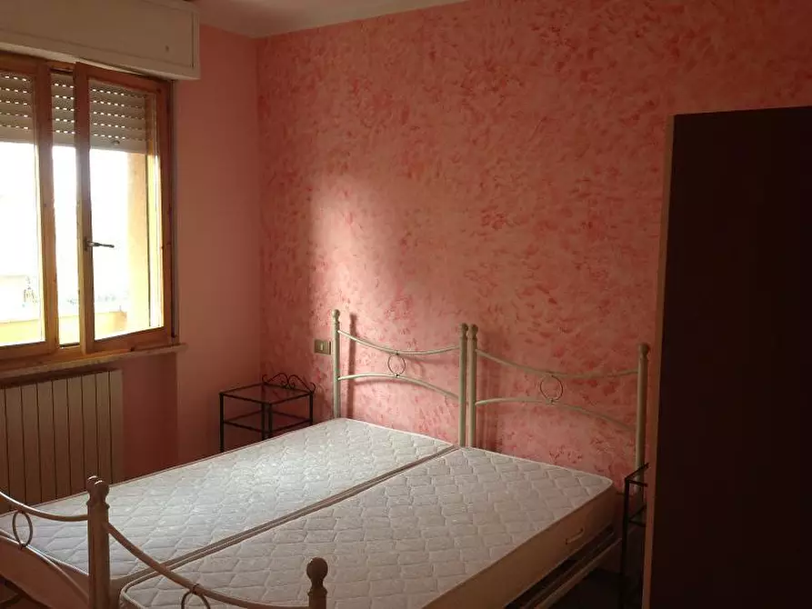 Immagine 2 di Appartamento in vendita  a Pisa