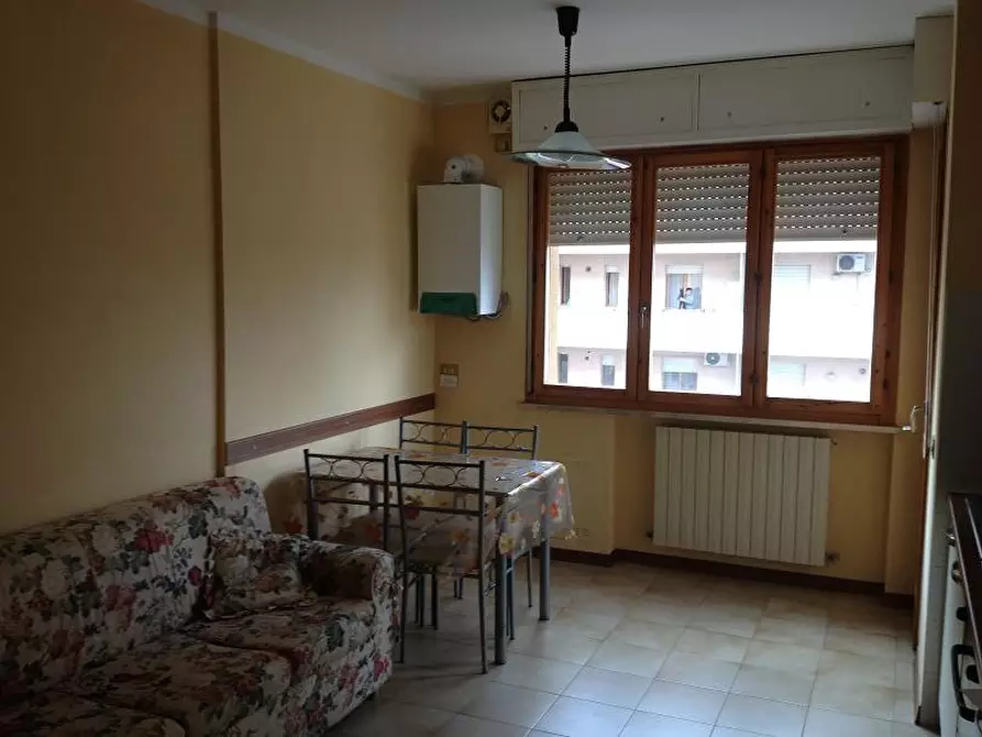 Immagine 4 di Appartamento in vendita  a Pisa