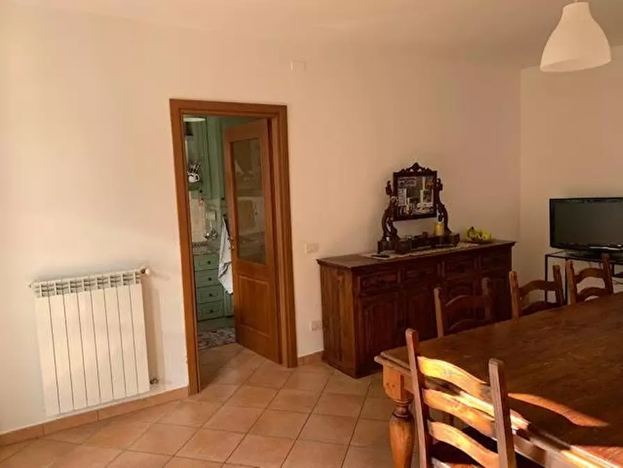 Immagine 2 di Appartamento in vendita  a Calci