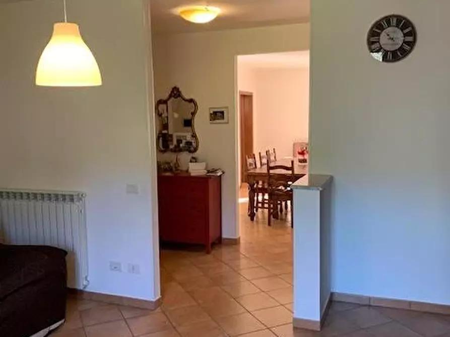 Immagine 16 di Appartamento in vendita  a Calci