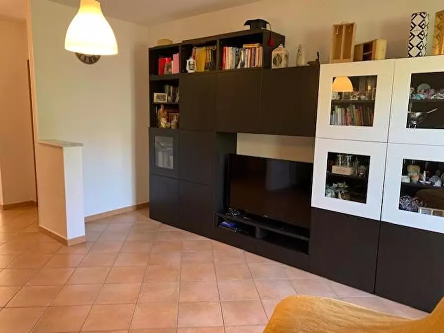 Immagine 17 di Appartamento in vendita  a Calci