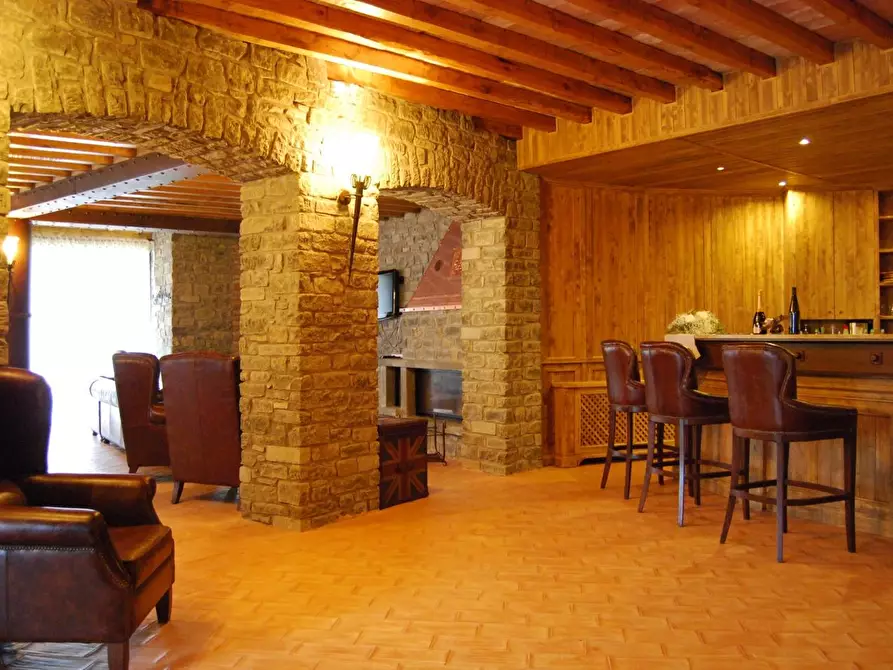 Immagine 24 di Albergo/B&B/Residence in vendita  a Villafranca In Lunigiana
