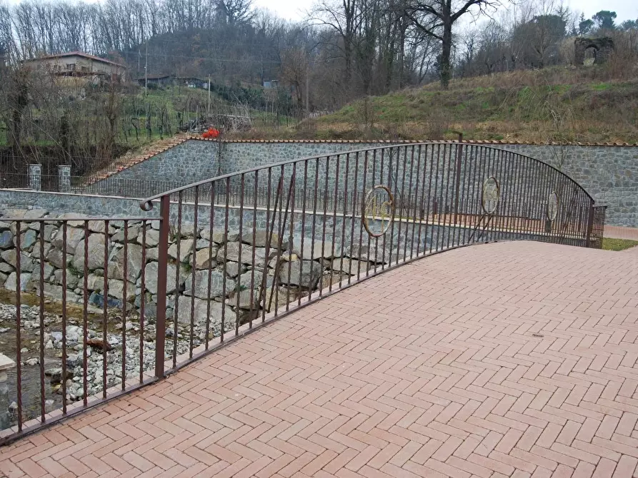 Immagine 56 di Albergo/B&B/Residence in vendita  a Villafranca In Lunigiana