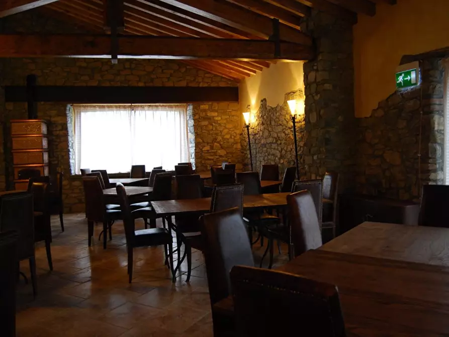 Immagine 38 di Albergo/B&B/Residence in vendita  a Villafranca In Lunigiana