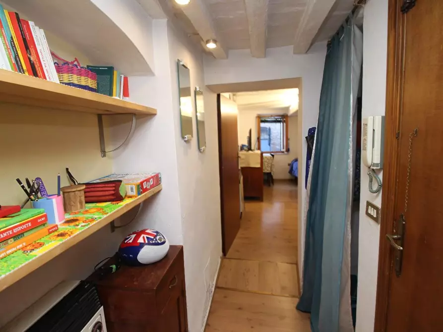 Immagine 6 di Appartamento in affitto  a Siena