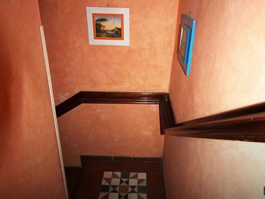 Immagine 26 di Appartamento in vendita  a Lucca