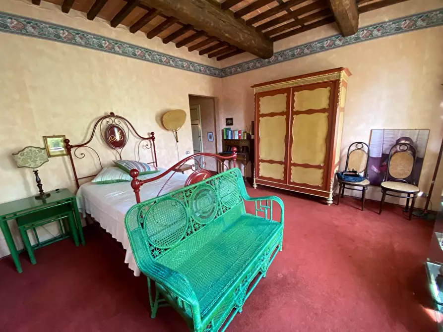 Immagine 30 di Villa in vendita  a Capannori