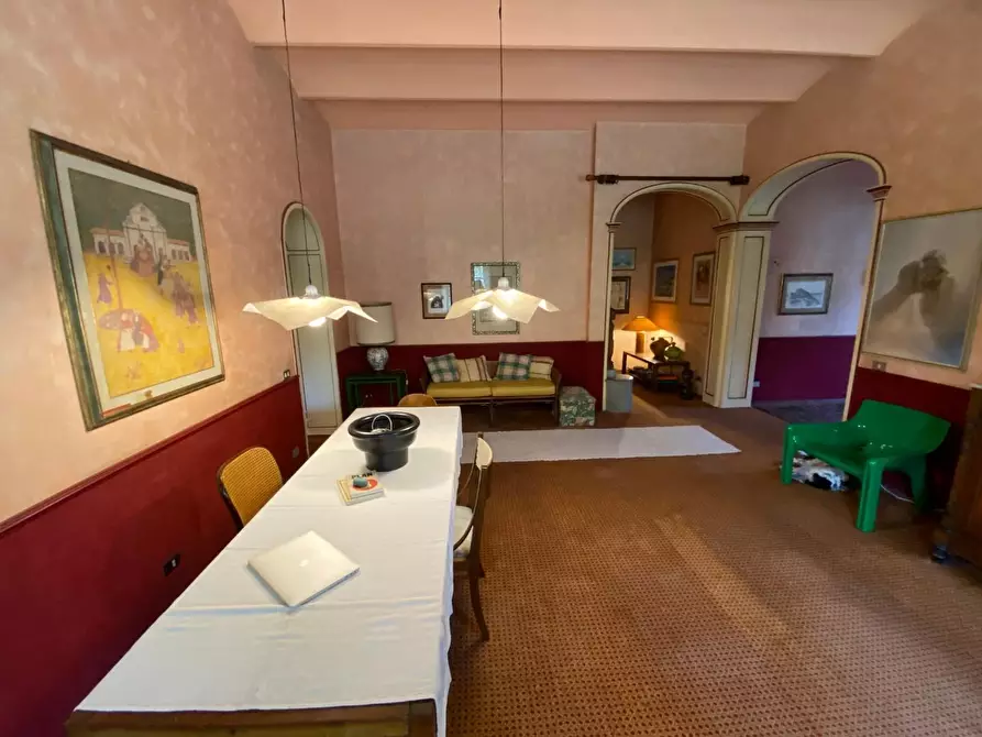 Immagine 26 di Villa in vendita  a Capannori