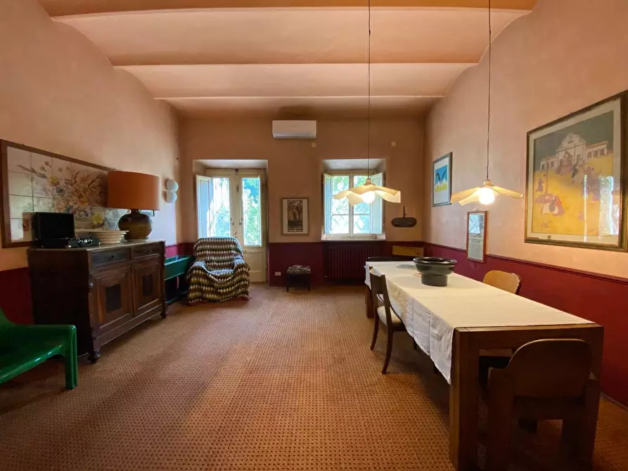 Immagine 23 di Villa in vendita  a Capannori