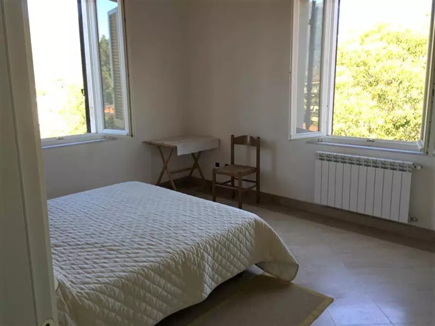 Immagine 7 di Porzione di casa in vendita  a Carrara