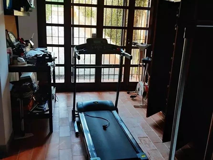 Immagine 22 di Casa trifamiliare in vendita  a Montignoso