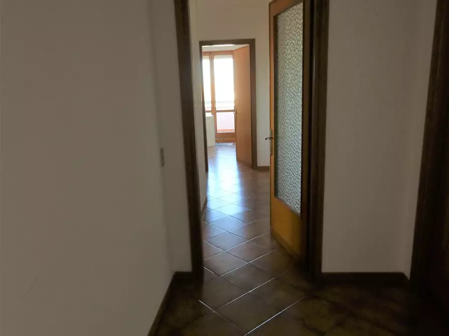 Immagine 4 di Appartamento in affitto  a Pisa