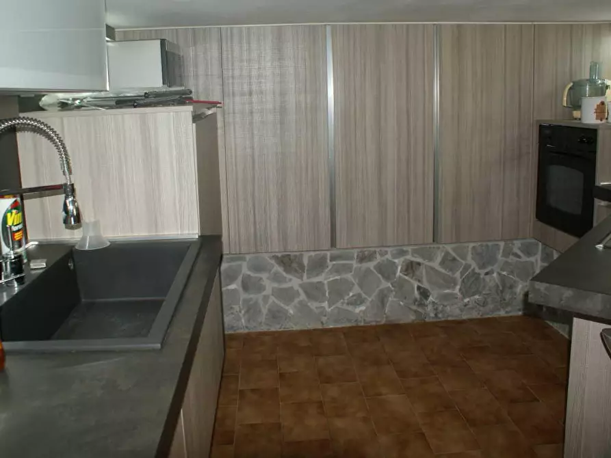 Immagine 28 di Casa bifamiliare in vendita  a Ameglia