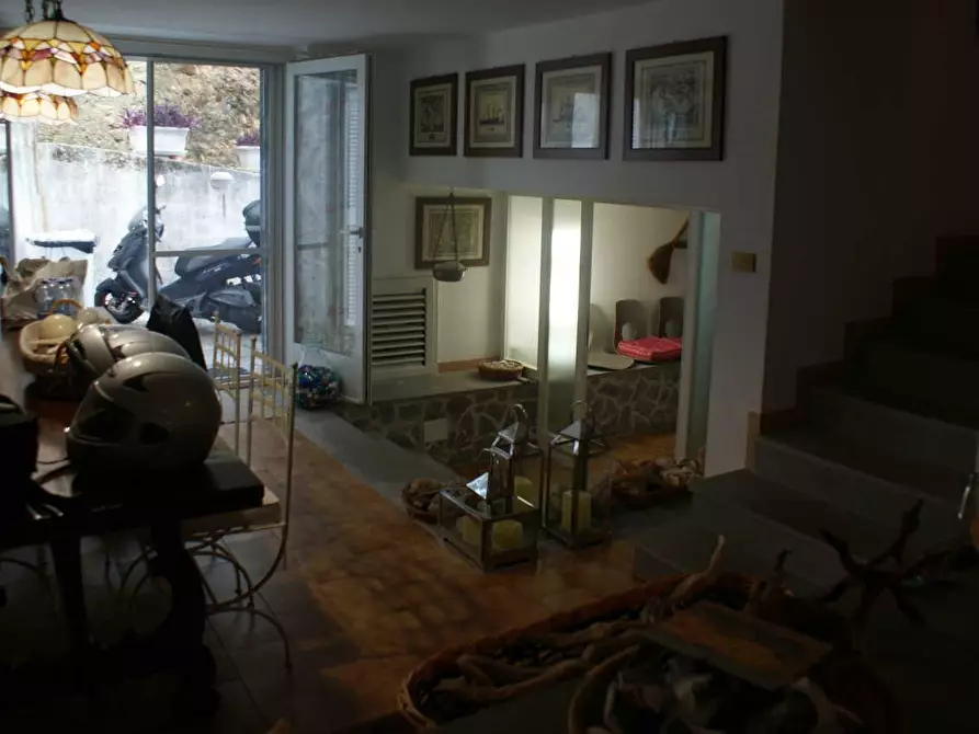 Immagine 36 di Casa bifamiliare in vendita  a Ameglia