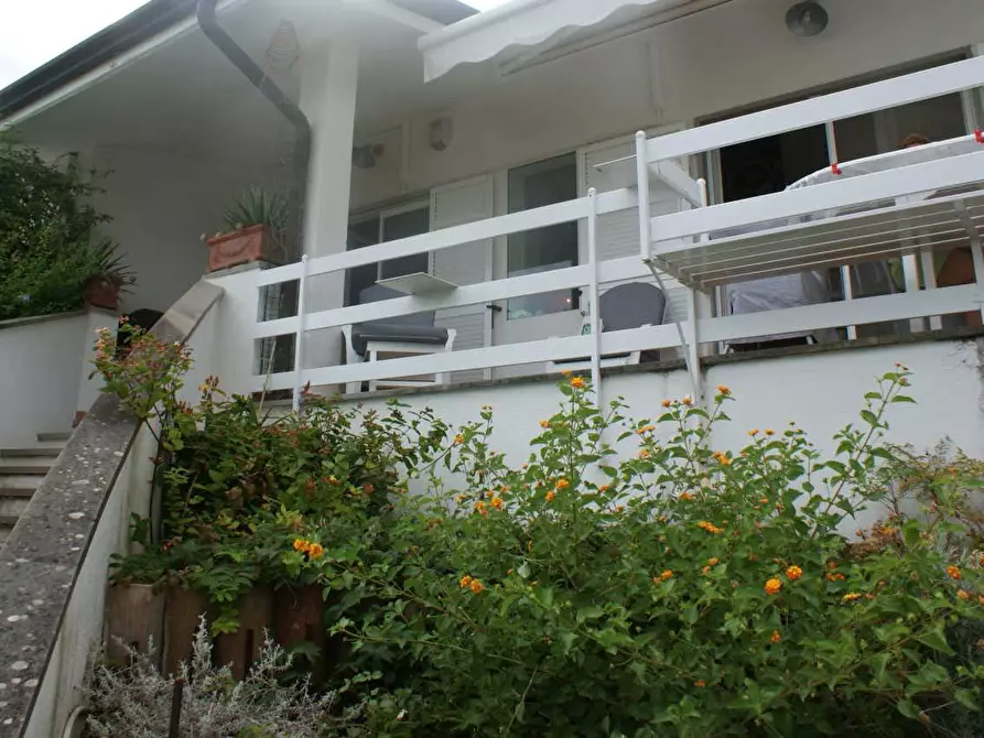 Immagine 38 di Casa bifamiliare in vendita  a Ameglia