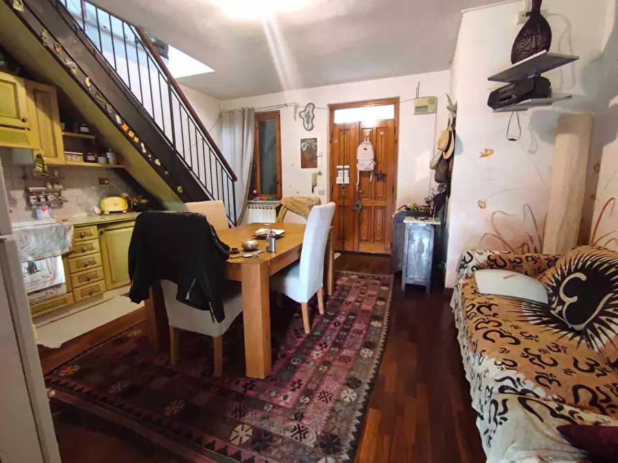 Immagine 9 di Terratetto in vendita  a Ameglia