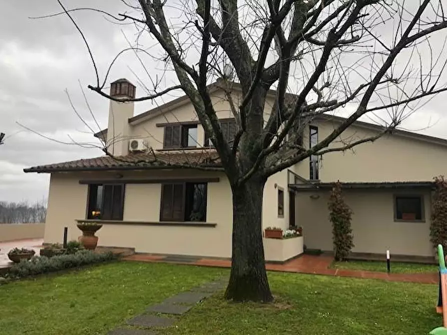 Immagine 21 di Villa in vendita  a San Miniato