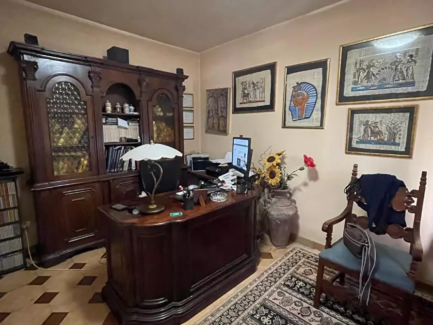 Immagine 12 di Casa indipendente in vendita  a Massa