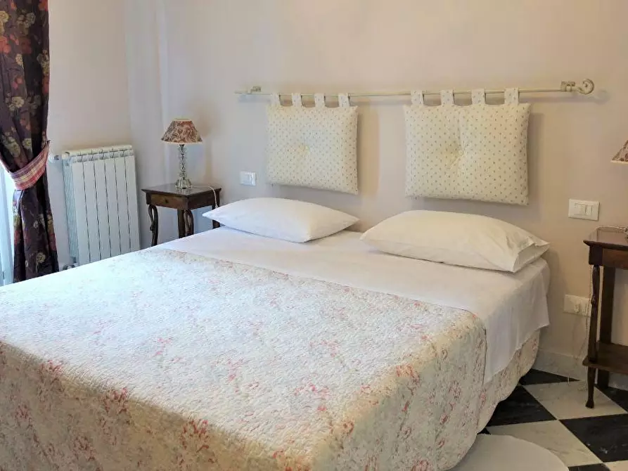 Immagine 13 di Appartamento in vendita  a Ameglia