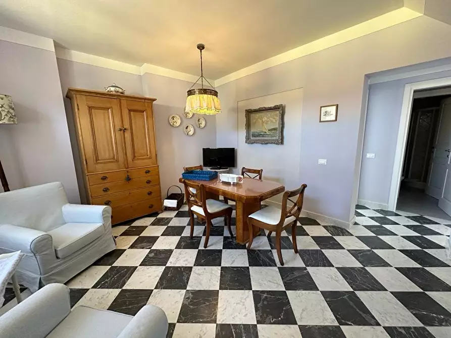 Immagine 31 di Appartamento in vendita  a Ameglia