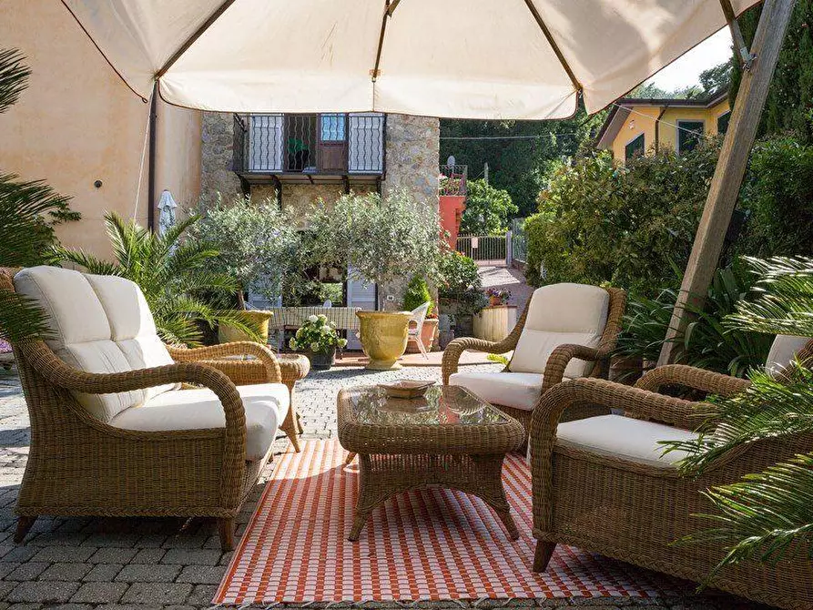 Immagine 2 di Appartamento in vendita  a Ameglia