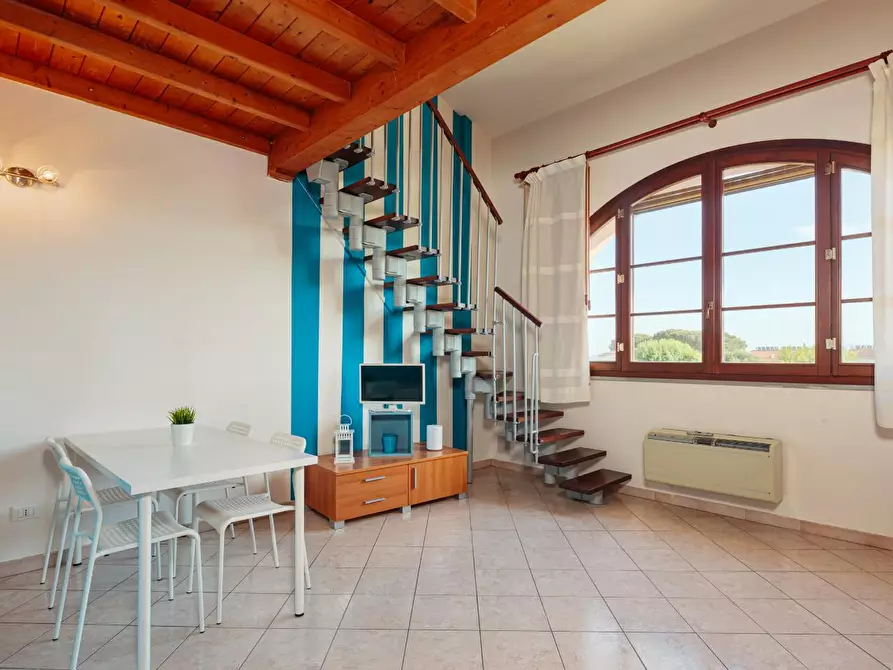 Immagine 3 di Loft/Open space in affitto  a Cascina