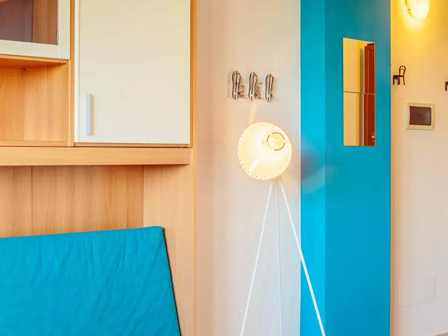 Immagine 8 di Loft/Open space in affitto  a Cascina