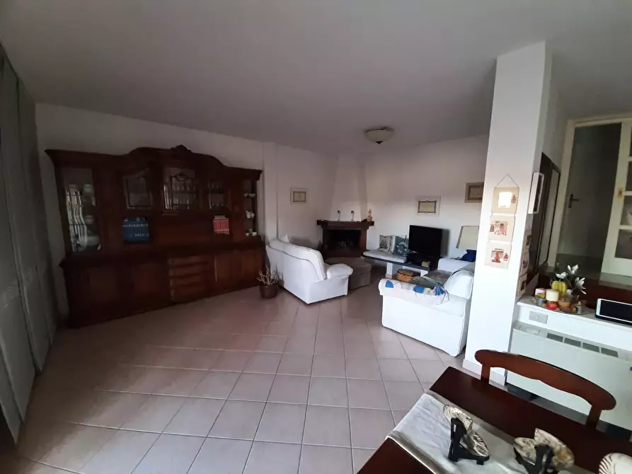 Immagine 2 di Appartamento in vendita  a Ponsacco