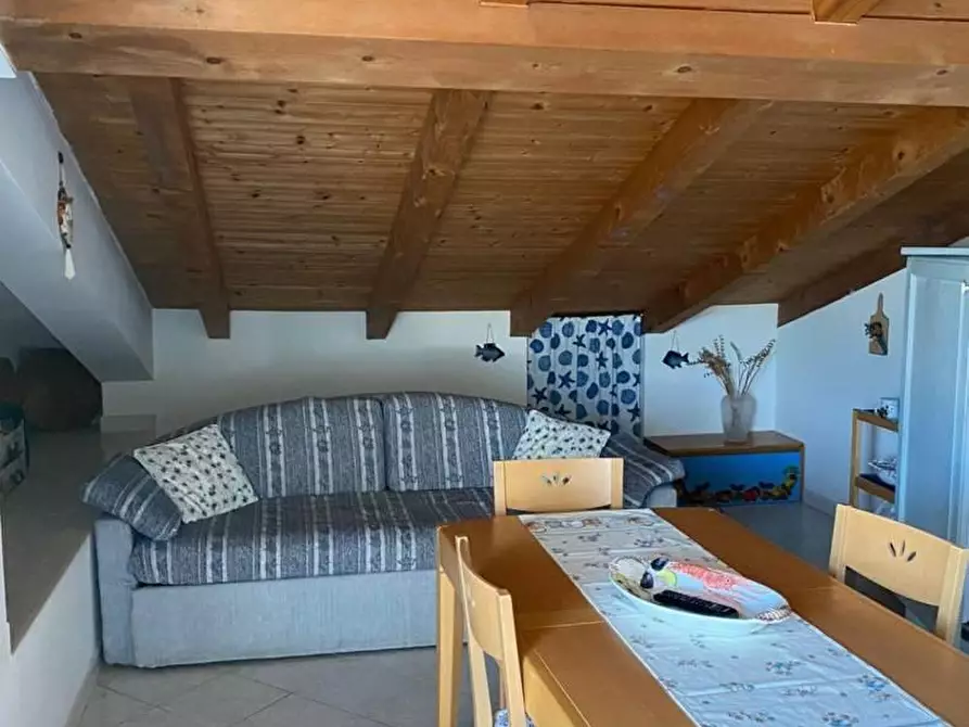 Immagine 4 di Mansarda in vendita  a Massa