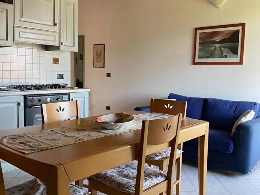 Immagine 9 di Mansarda in vendita  a Massa