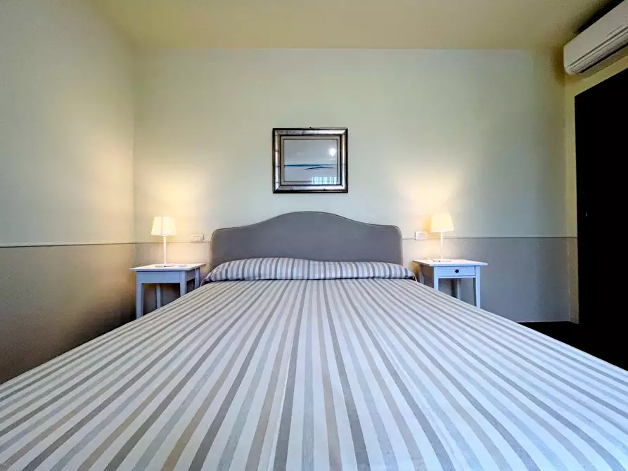 Immagine 59 di Casa indipendente in vendita  a Forte Dei Marmi