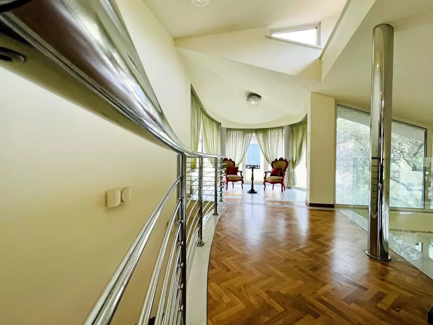 Immagine 35 di Casa indipendente in vendita  a Forte Dei Marmi