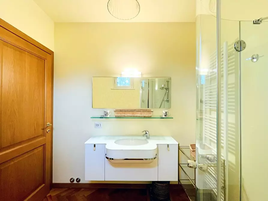 Immagine 52 di Casa indipendente in vendita  a Forte Dei Marmi