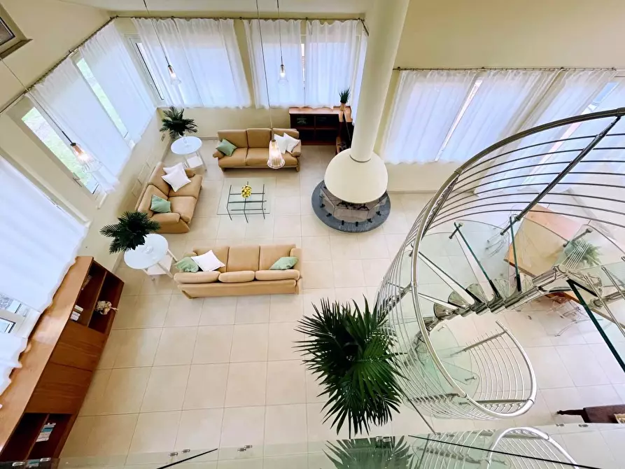 Immagine 65 di Casa indipendente in vendita  a Forte Dei Marmi