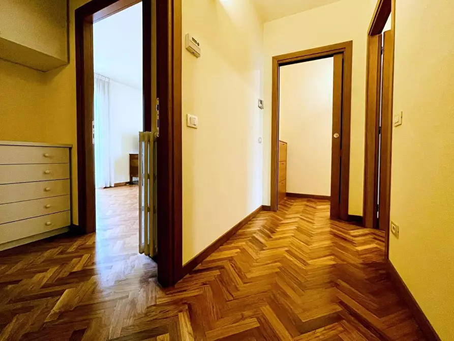 Immagine 46 di Casa indipendente in vendita  a Forte Dei Marmi