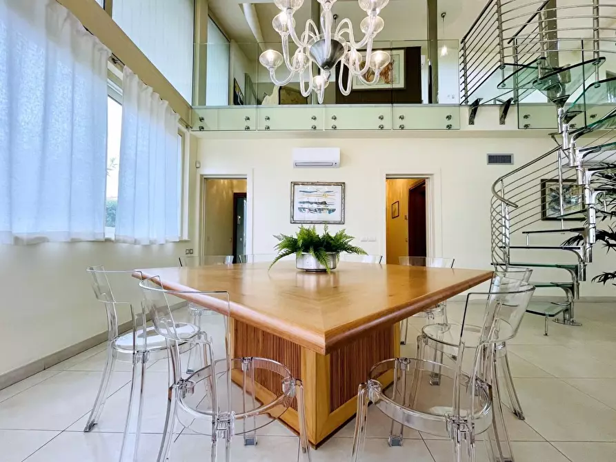 Immagine 8 di Casa indipendente in vendita  a Forte Dei Marmi