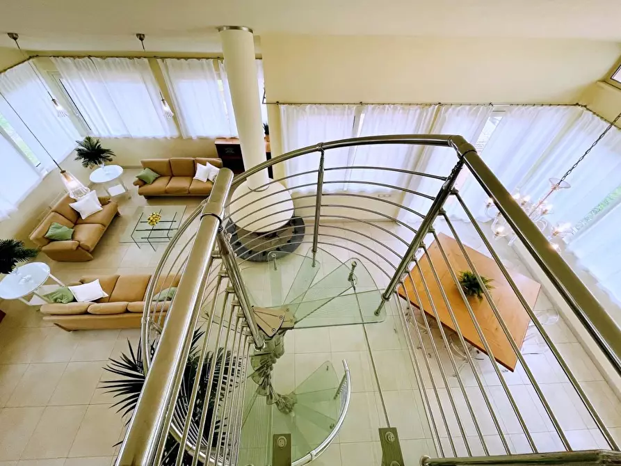 Immagine 66 di Casa indipendente in vendita  a Forte Dei Marmi