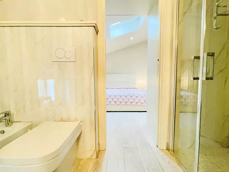 Immagine 31 di Villa in vendita  a Forte Dei Marmi